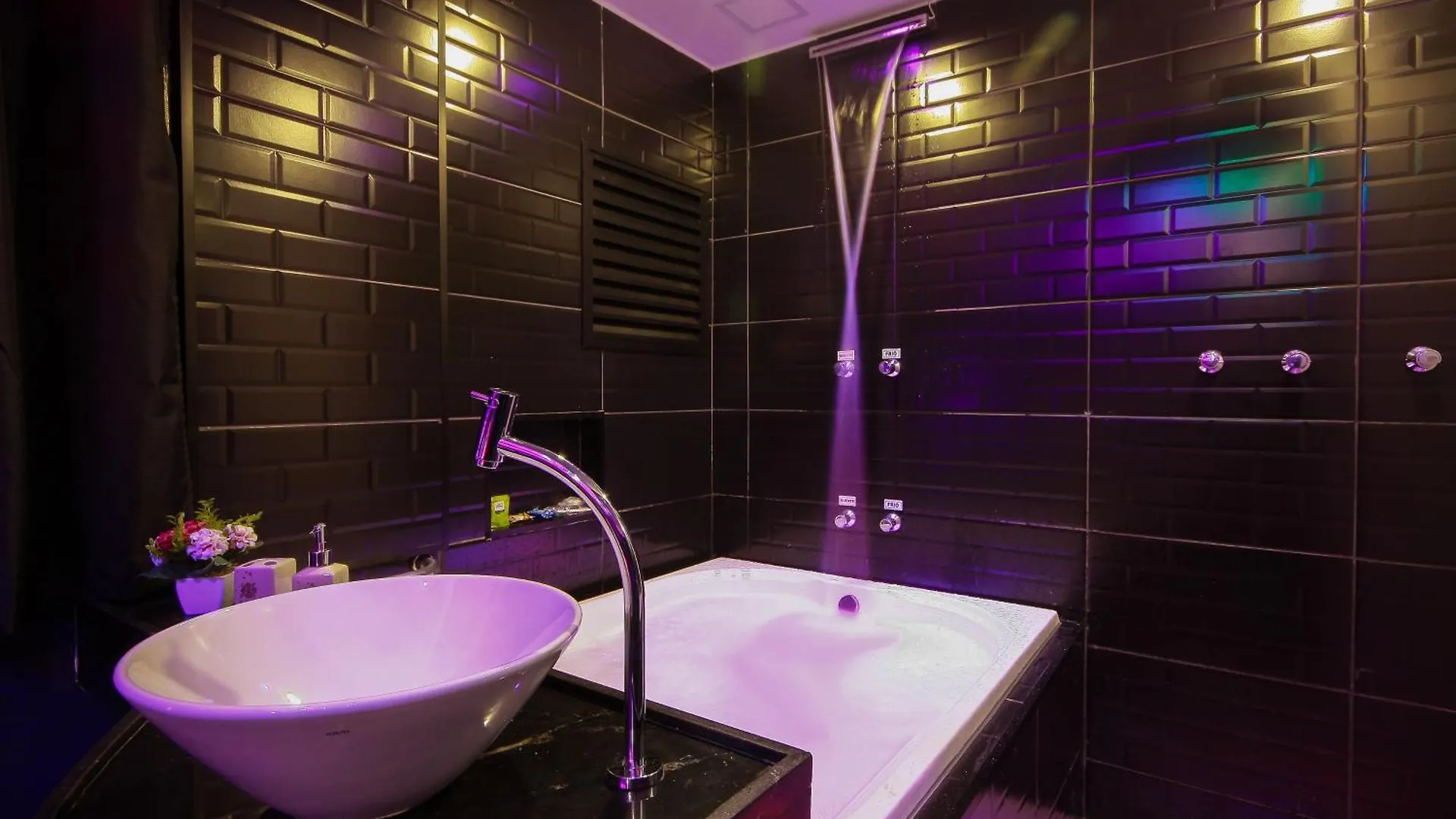 Adrenalina Motel Itaquera - Arena Corinthians (Adults Only) Sao Paulo Hotel