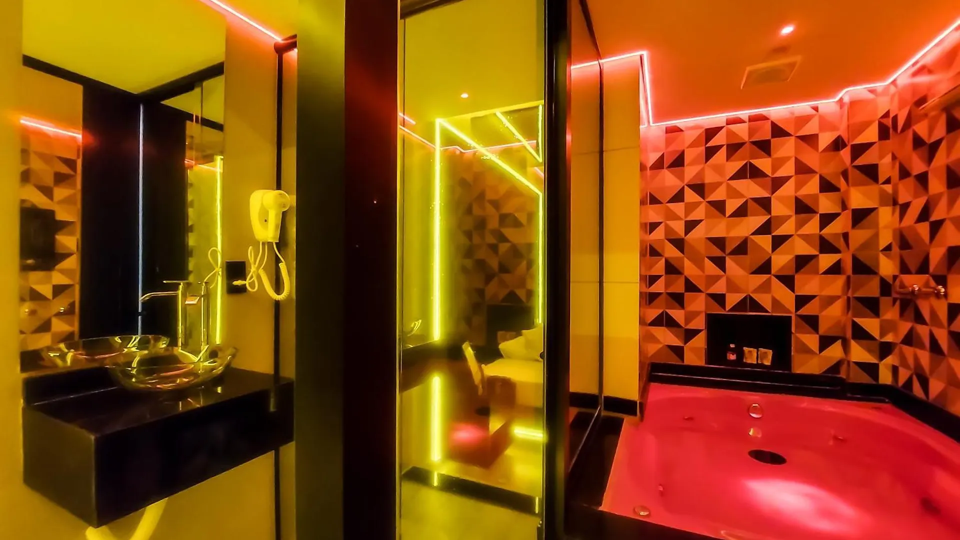 Adrenalina Motel Itaquera - Arena Corinthians (Adults Only) サンパウロ 3*,  ブラジル